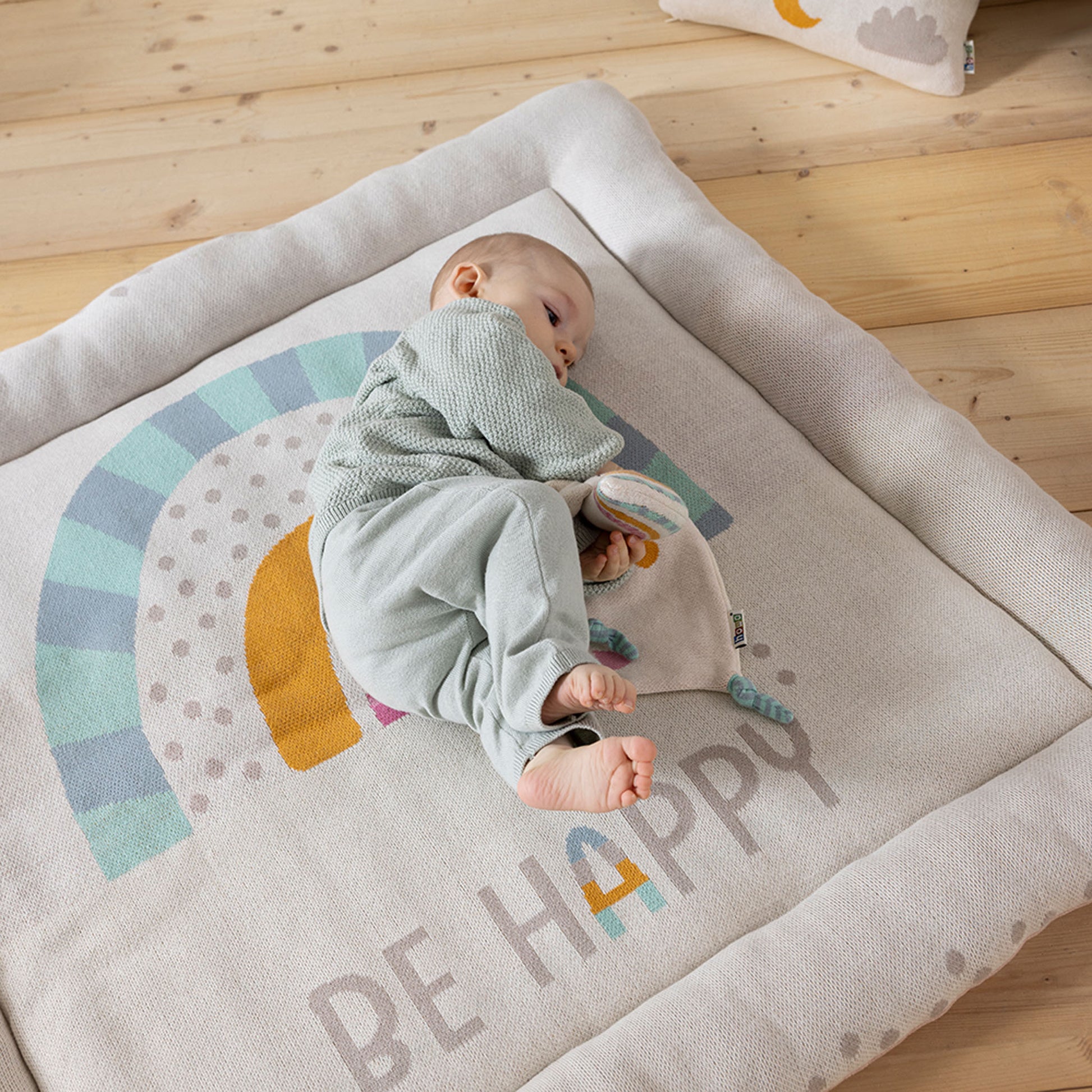 Krabbeldecke mit Baby