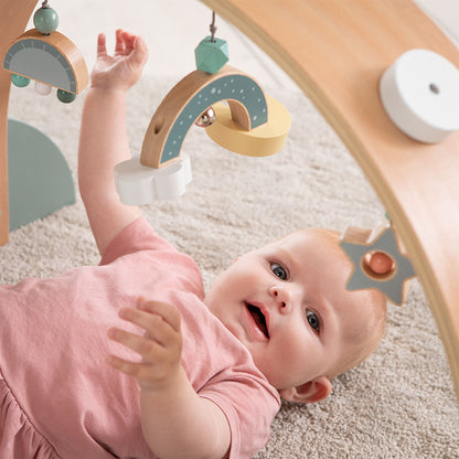 Spielbogen mit Baby