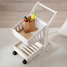 Einkaufswagen mit Inhalt