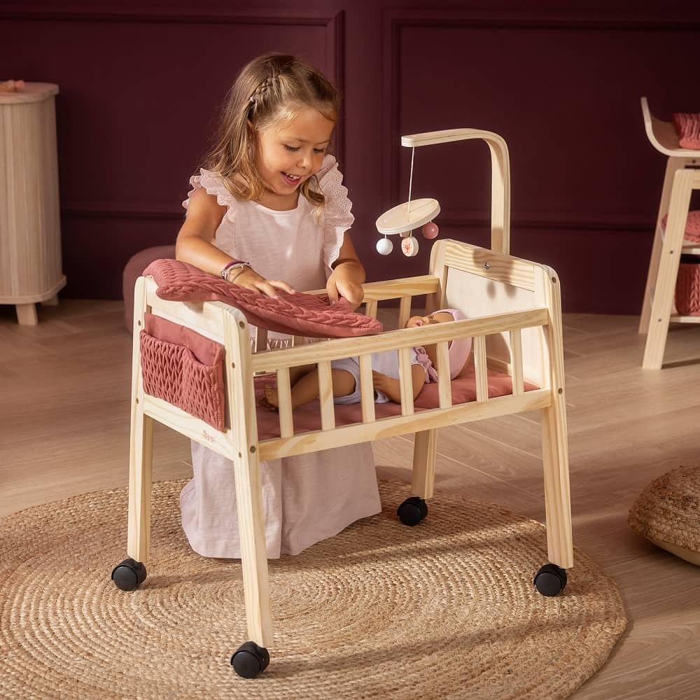 howa Puppenbett Holz "grace" mit Rollen, Mobile, Matratze, Decke & Stofftasche 2170