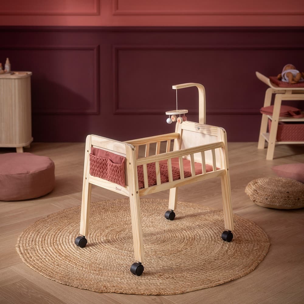 howa Puppenbett Holz "grace" mit Rollen, Mobile, Matratze, Decke & Stofftasche 2170