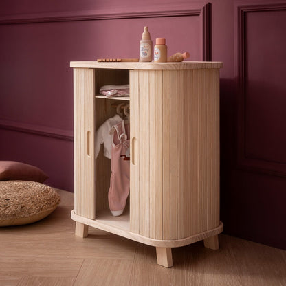 howa Puppenschrank aus Holz "grace" - Kleiderschrank für Puppen mit Schiebetür, Kleiderstange, Regal und 3 Kleiderbügeln 2670